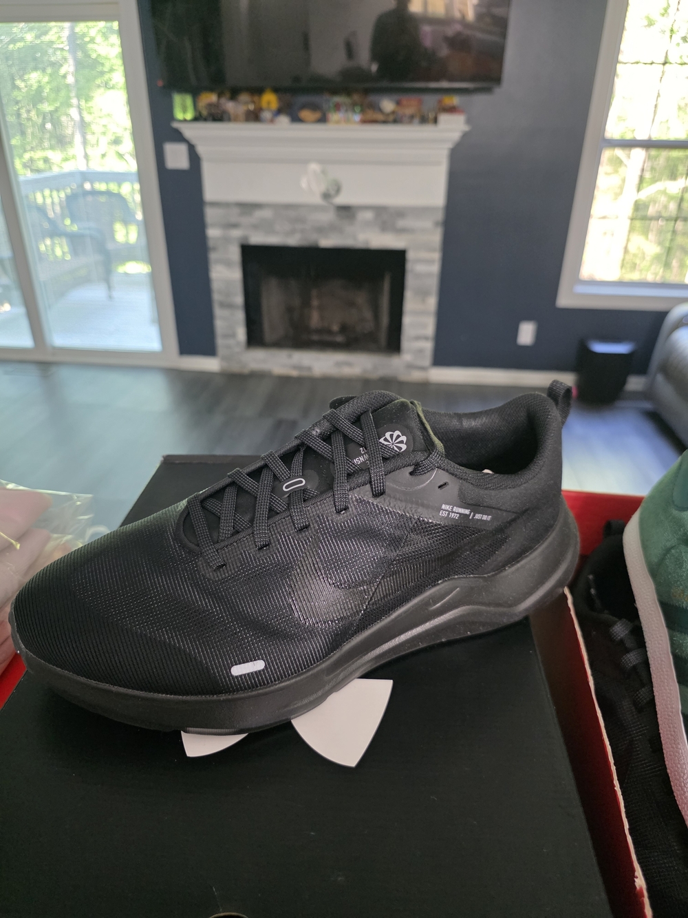 Nike Downshifter 12. Black Men's Lightweight Athletic Trainer